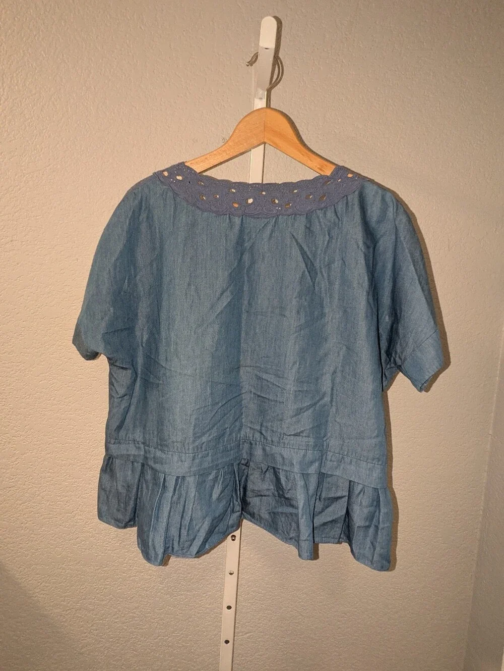 Kate Spade Blue Chambray Lace Trim Peplum Blouse Size 12